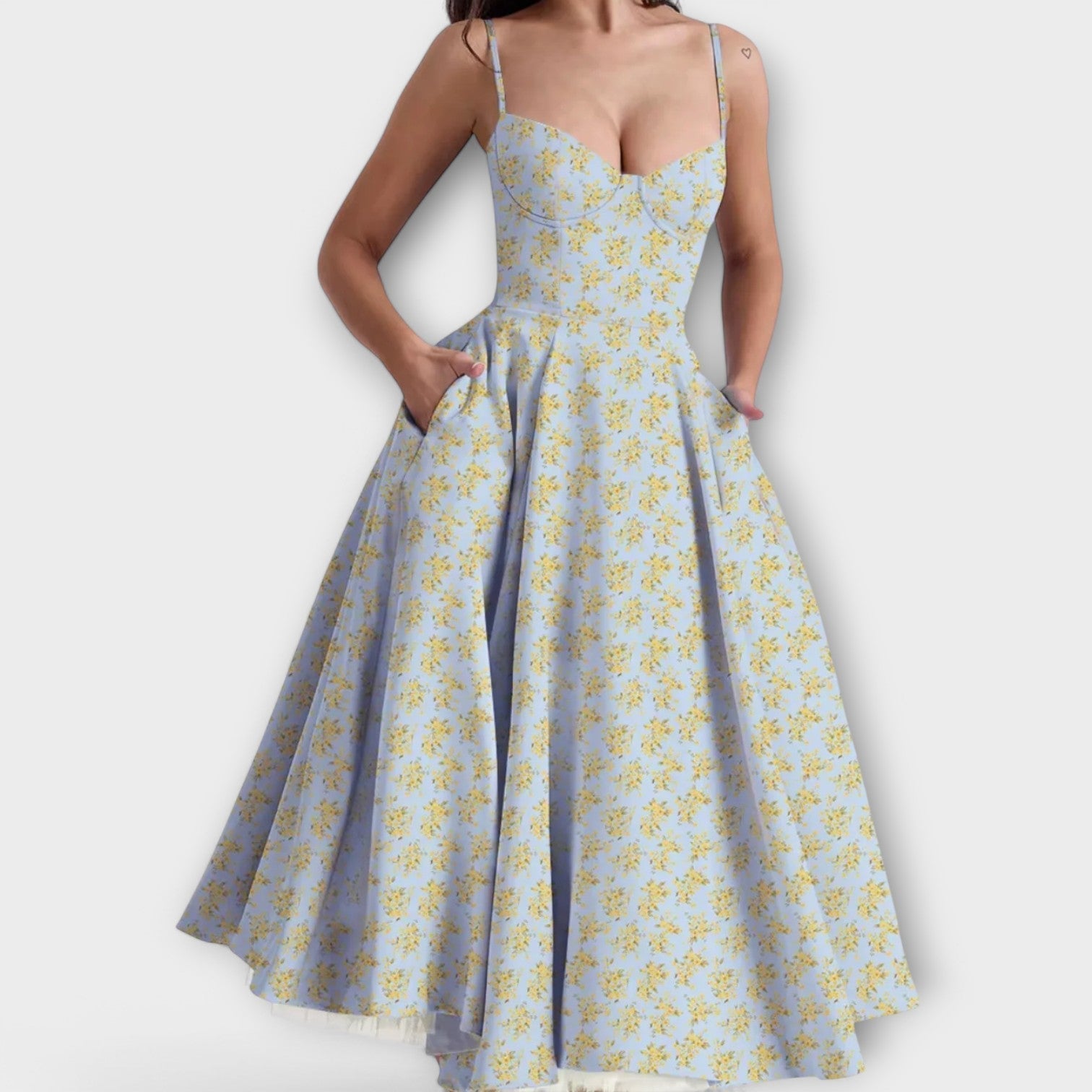 Mélie – Robe d'été légère avec détail corset
