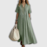 Florence | Robe maxi à plis et encolure V