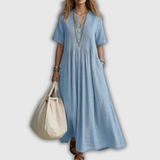 Florence | Robe maxi à plis et encolure V