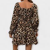 Robe envoûtante avec imprimé léopard
