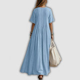 Florence | Robe maxi à plis et encolure V