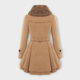 Ema - Manteau élégant avec fourrure