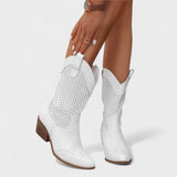 Friederike | Bottes en daim perforé