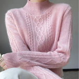 Brigitte | Col roulé en tricot cablé Pull