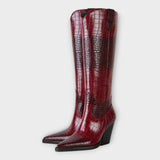 Bottes avec design crocodile et talons élégants