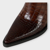 Bottes avec design crocodile et talons élégants
