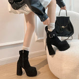 Amália - Bottes urbaines avec personnalité et confiance en soi