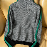 Agnes | Pull Col Roulé en Chevron