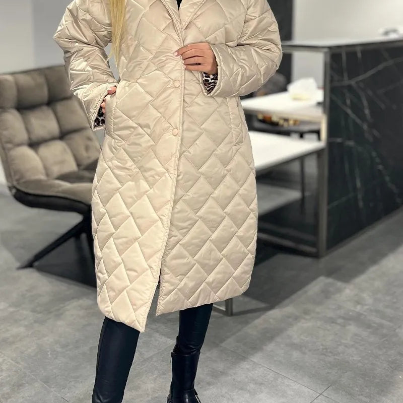 Kendall | Manteau d'hiver élégant et flatteur – Chaud sans ajouter du volume, avec doublure léopard
